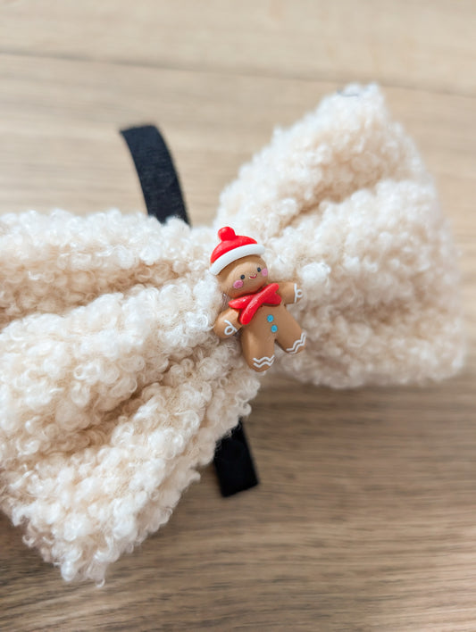 Gingerbread Teddy Bow