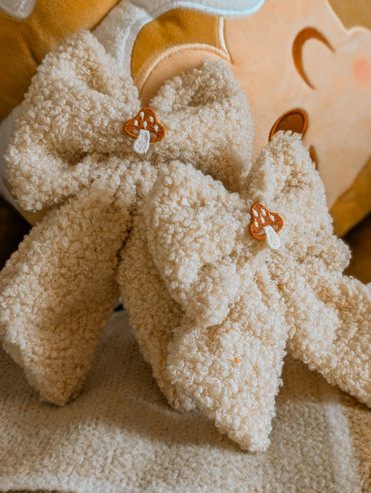 Woodland Barley Teddy Sailor Bow